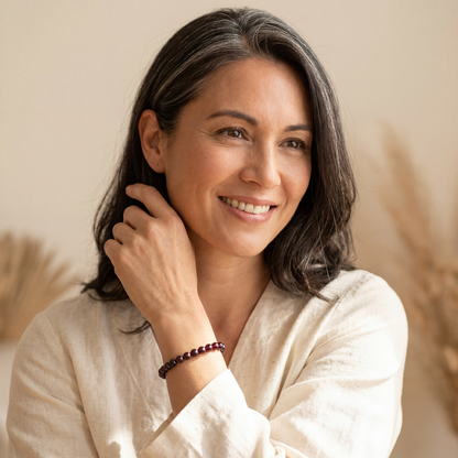 Selavra Garnet Bracelet